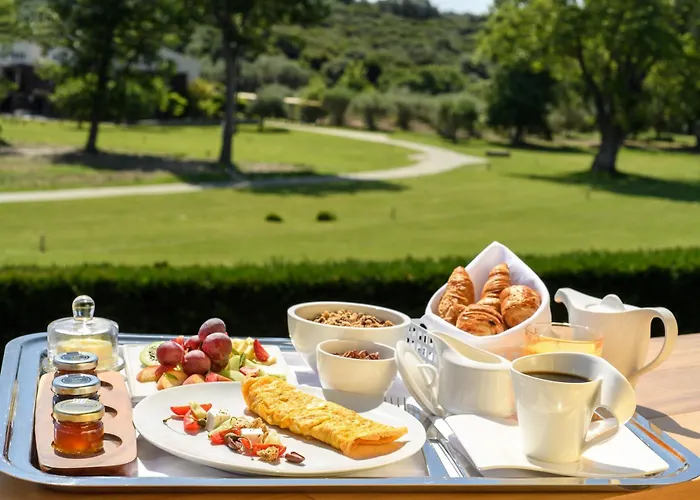Complex Avaton Luxury - Relais & Chateaux 5*