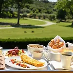 Θέρετρο Avaton Luxury - Relais & Chateaux 5*