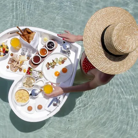 Üdülőközpont Avaton Luxury - Relais & Chateaux 5*
