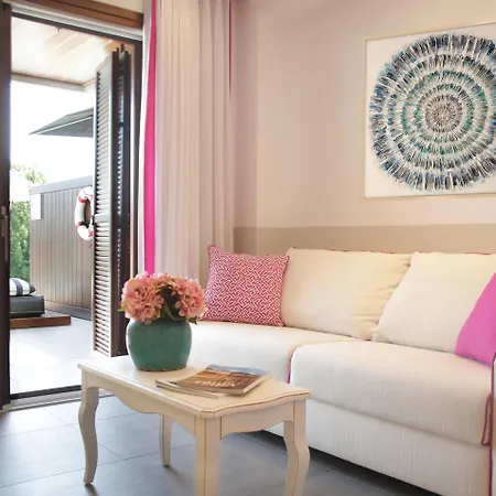Avaton Luxury - Relais & Chateaux 5*