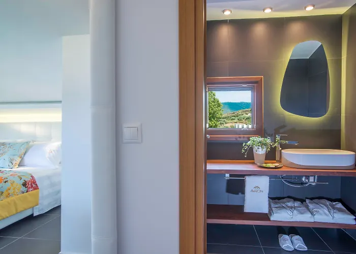 Avaton Luxury - Relais & Chateaux 5*