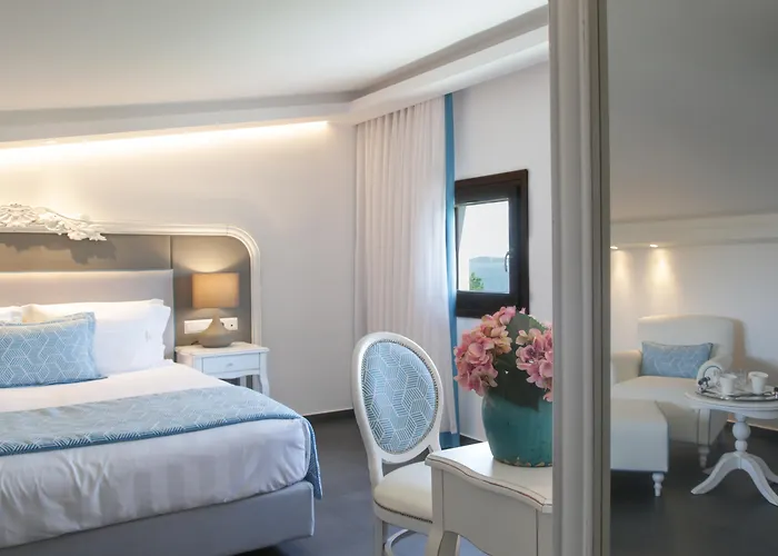 Avaton Luxury - Relais & Chateaux 5*