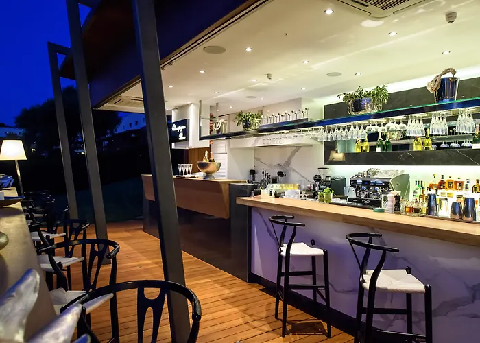 Avaton Luxury - Relais & Chateaux