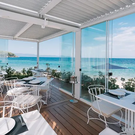 Avaton Luxury - Relais & Chateaux