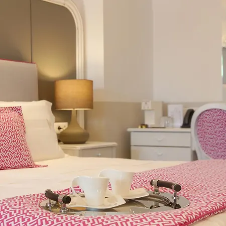 Avaton Luxury - Relais & Chateaux